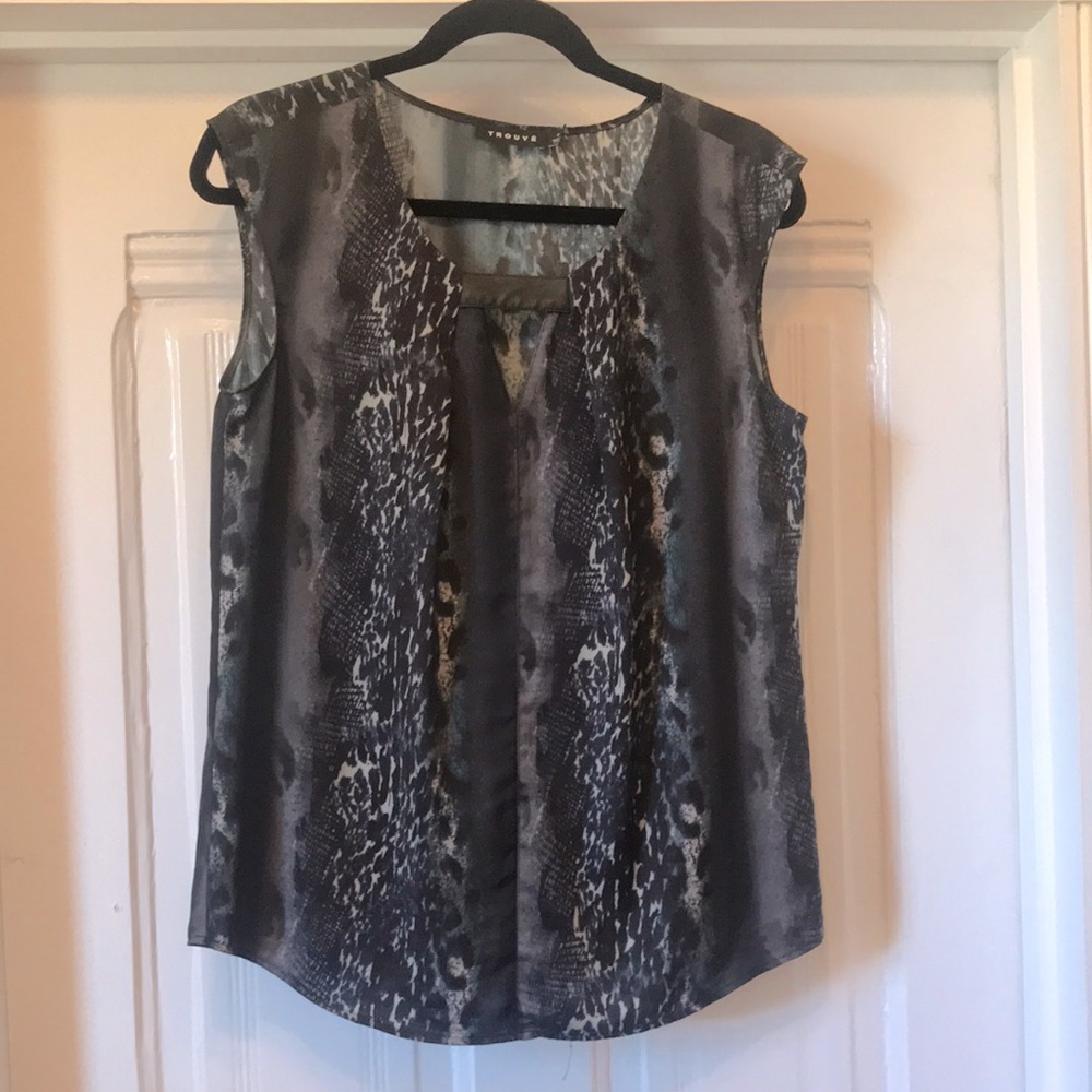 TROUVE Sleeveless Blouse